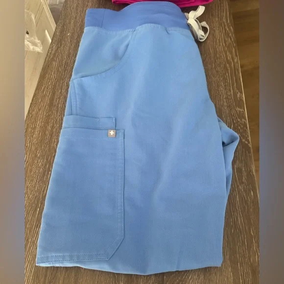 Figs Kade Women's Light Blue Straight-Leg Scrub Pants with Drawstring medium - Picture 7 of 8